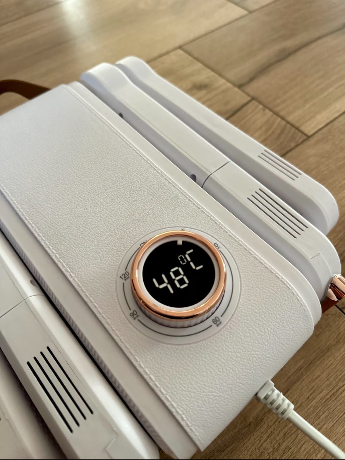 Elektryczna suszarka do butów z timerem – szybkie suszenie i eliminacja wilgoci!