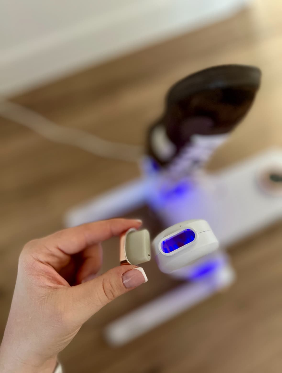 Elektryczna suszarka do butów z timerem – szybkie suszenie i eliminacja wilgoci!