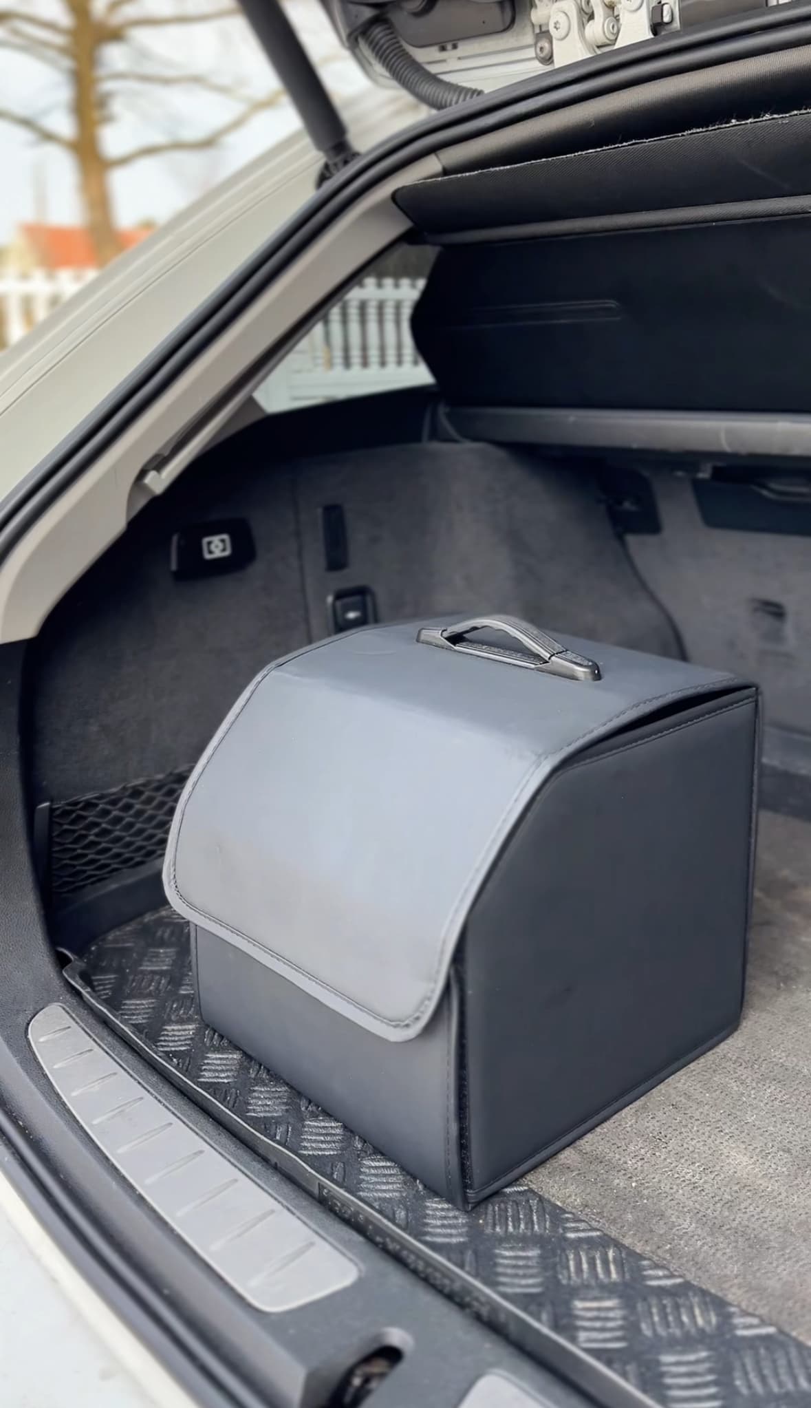 Składany organizer do bagażnika samochodu – pudełko z ekoskóry PU