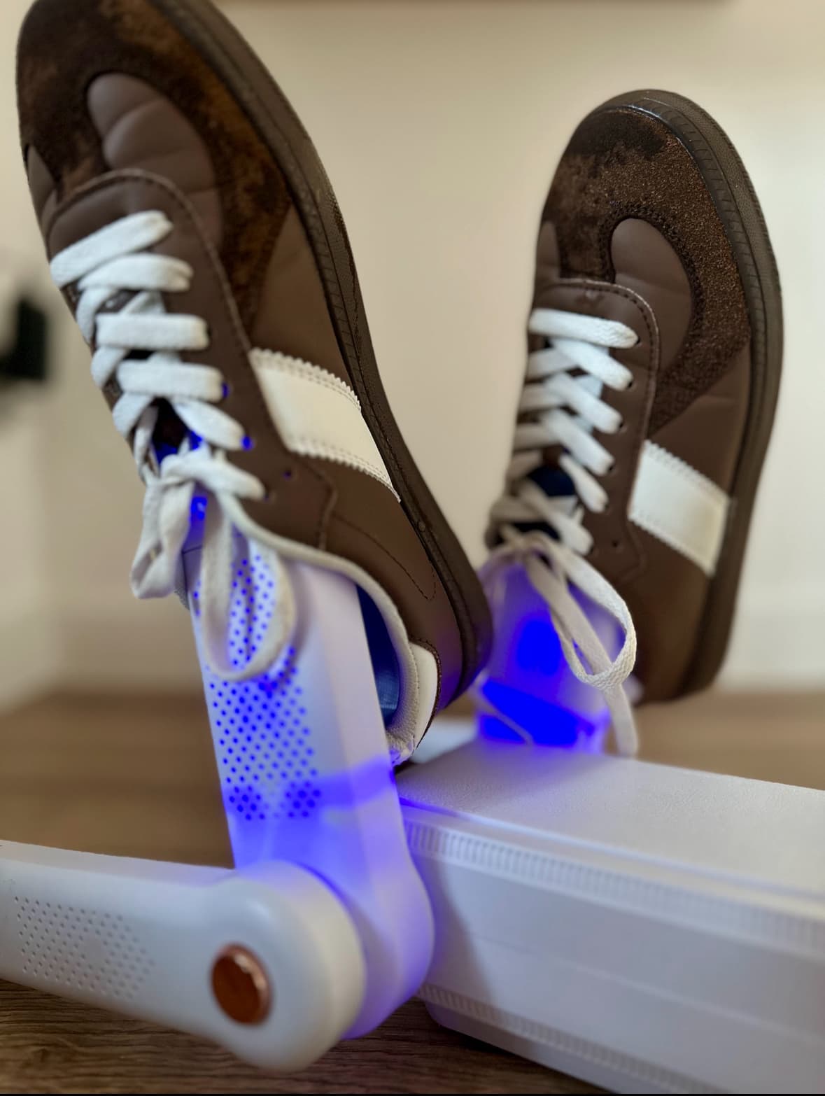 Elektryczna suszarka do butów z timerem – szybkie suszenie i eliminacja wilgoci!